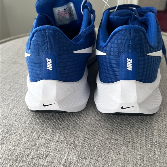 Nike Air Zoom Pegasus 39 Royal Blue Athletic Sneakers size 6 main image 8